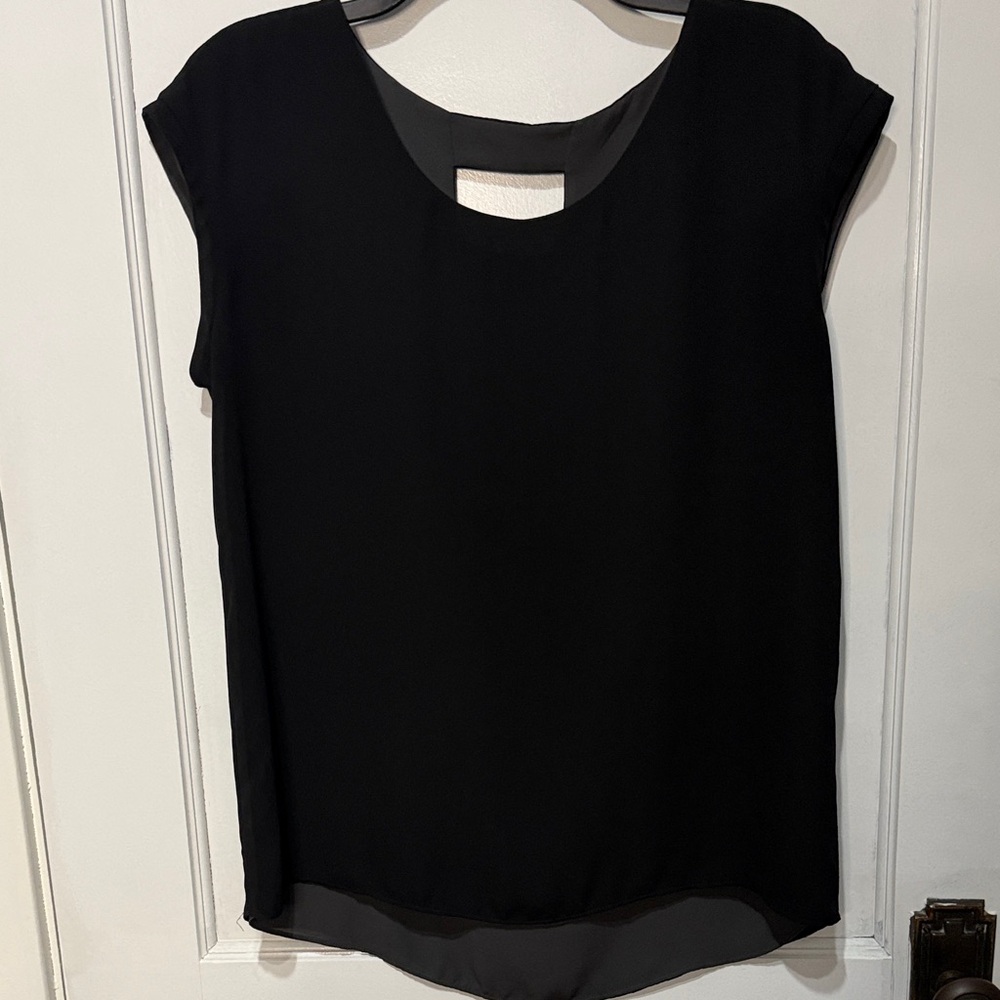 Reversible blouse Women's wear grey or black.
